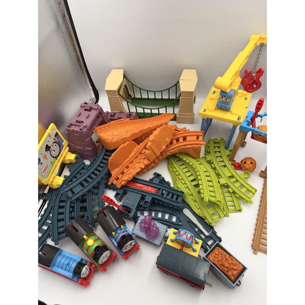 Fisher-Price® Thomas & Friends™ A Bridge to Sodor HTG38 Complete With 3 Trains